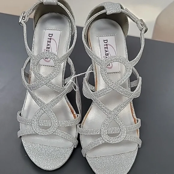 Benjamin Walk Heels "Madison" Silver" Glitter size 5 - Picture 6 of 6